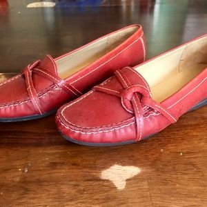 L.L. Bean CHRISTMAS Red Leather Loafers